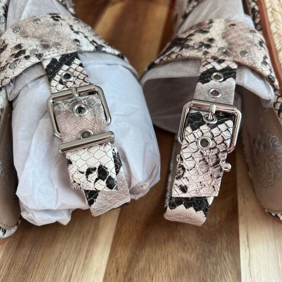**SOLD****Vince Camuto Platform Wedge Sandals - Marsa 7M Namibia Snake - Picture 7 of 12